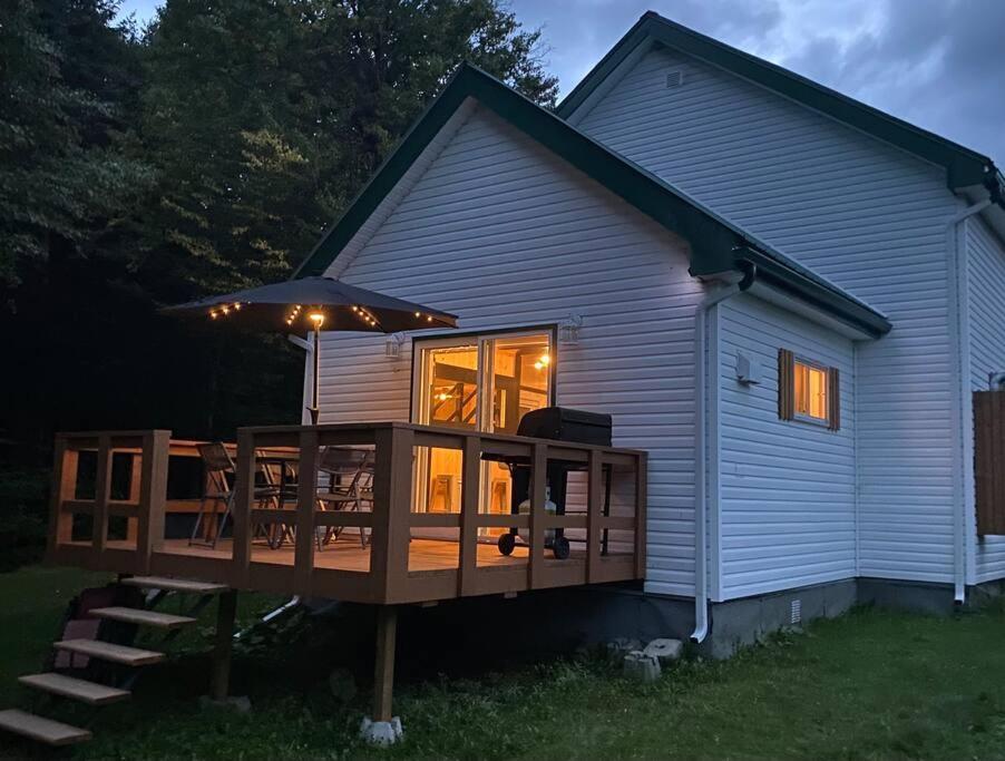 Le Jazz- Chalet Rustique/Chic Avec Spa Notre-Dame-Des-Bois Εξωτερικό φωτογραφία